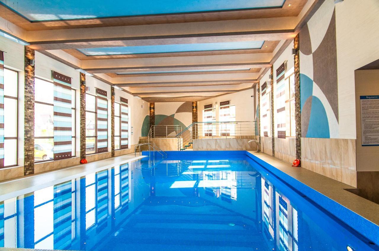 Hotel Olivia Medical Spa Skomielna Czarna Kültér fotó